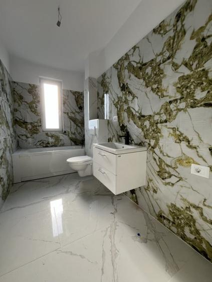 DEZVOLTATOR, DECOMANDAT, ZONA PLANETELOR - 6