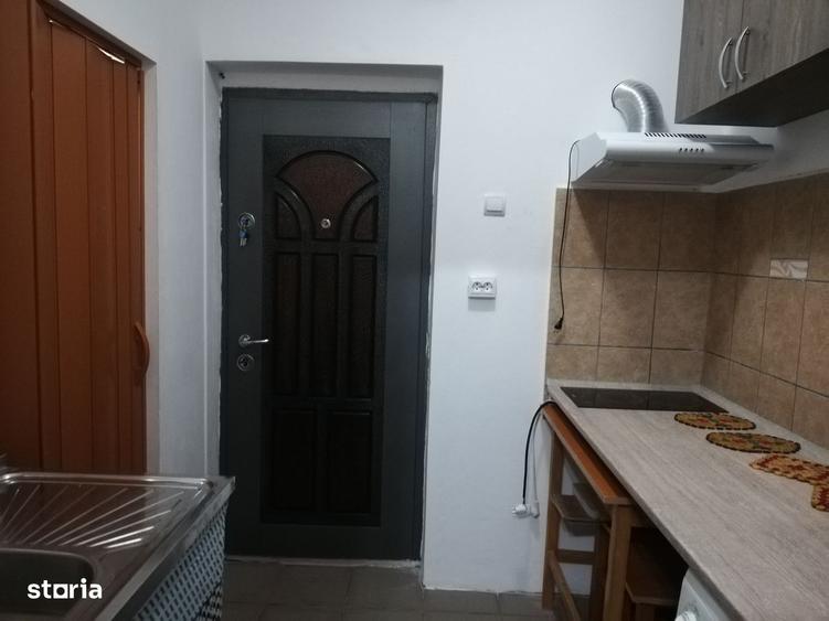 Inchiriez garsoniera - 4