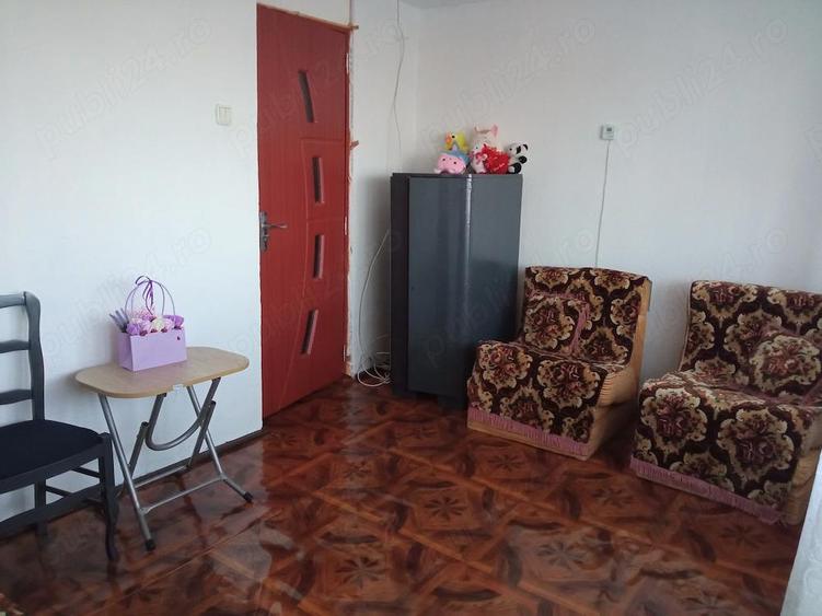 Vand schimb apartament 2 camere - 2