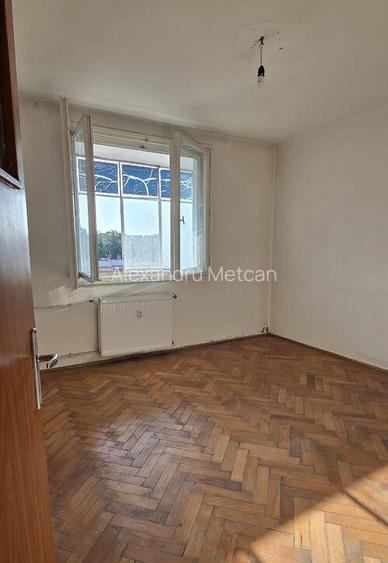 2 camere Secuilor Piata Sudului