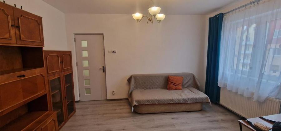De inchiriat apartament 2 camere - 1