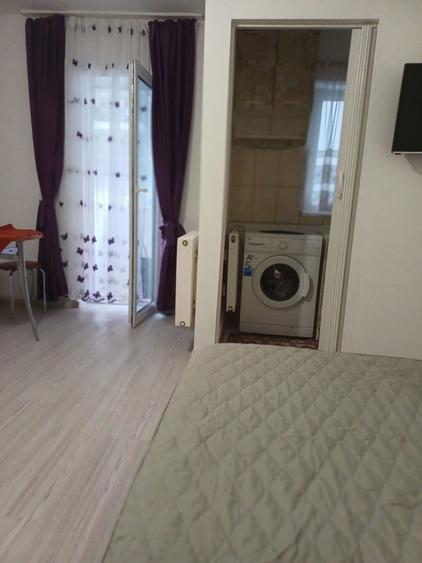 Inchiriez garsoniera et 1 zona linistita - 1