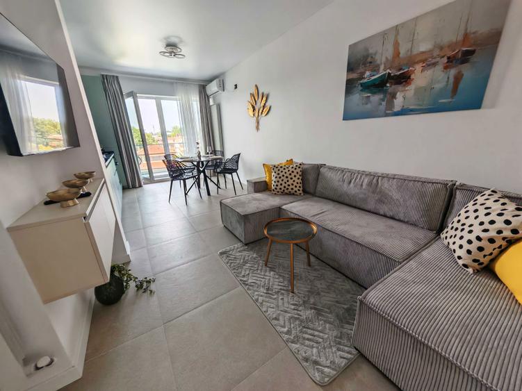 Apartament & Parcare Mamaia Nord -Alezzi Odyssey Pool,Gym& Spa-2 cam - 1