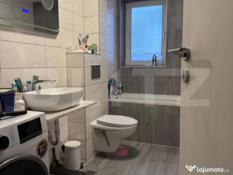 Apartament 3 camere, 76 mp + balcon 5 mp, 2 bai, zona Tracto - 5