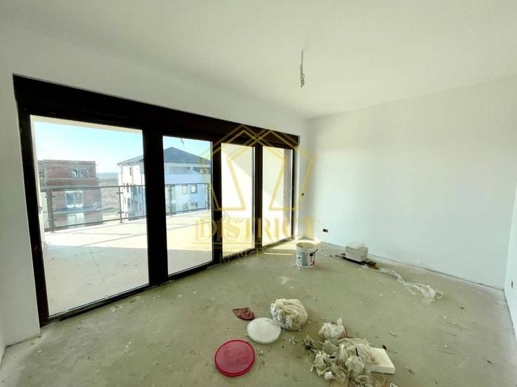 Penthouse cu 3 camere si terasa de 30mp | Giroc | SXD Market - 1