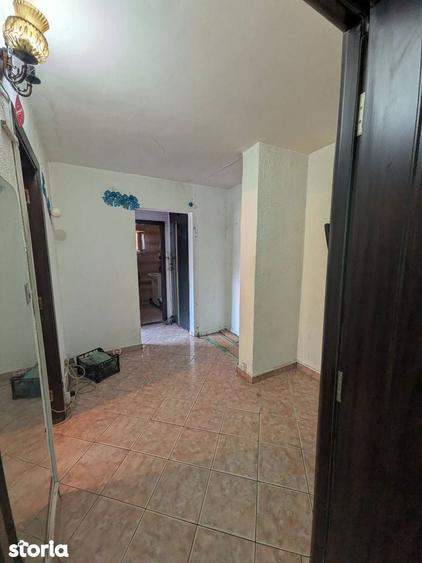 Apartament 2 decomandate, Rovine-str Nicolae Iorga, etajul 1,bloc 1985 - 3