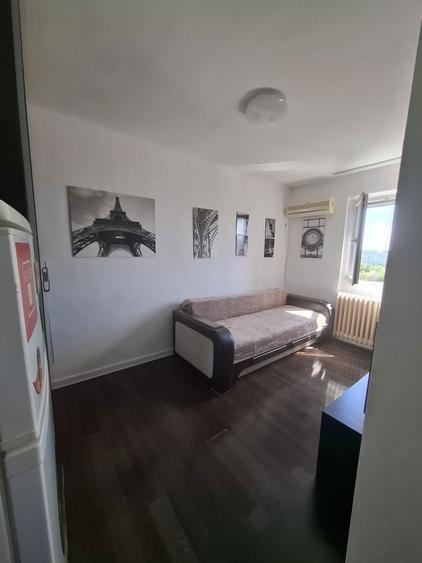 Garsoniera de inchiriat zona 1 Decembrie 1918 - 1