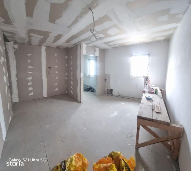 Vila single noua cu 3 camere/3 bai/dressing, Varteju-Shop&Go - 10