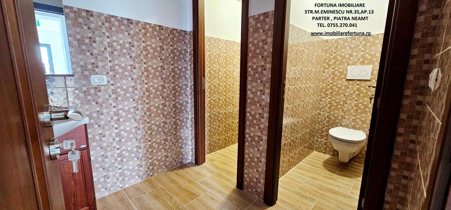 Complex imobiliar:cladire birouri,2 hale noi si 3424mp teren, Piatra Neamt - 6