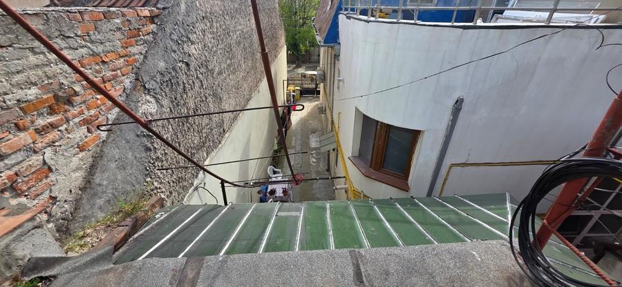 EXCLUSIV - OCAZIE ! CENTRU - TOMIS I CASA TIP DUPLEX D+P+1E+TERASA 78.900 EURO - 10
