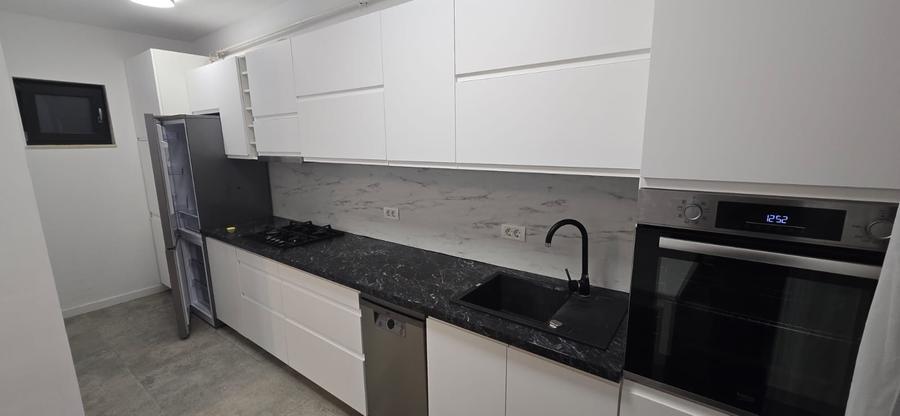 Exclusivitate, Mamaia Sat-Lidl, P+2, 4 camere, parcare, termen lung - 11