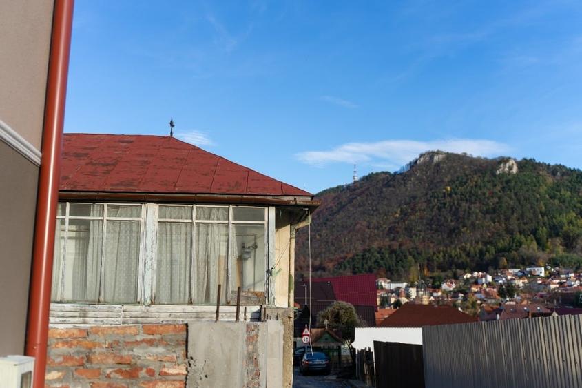 OPORTUNITATE UNICĂ Schei 620mp Vedere Spectaculoasă Tâmpa | Proprietar - 10