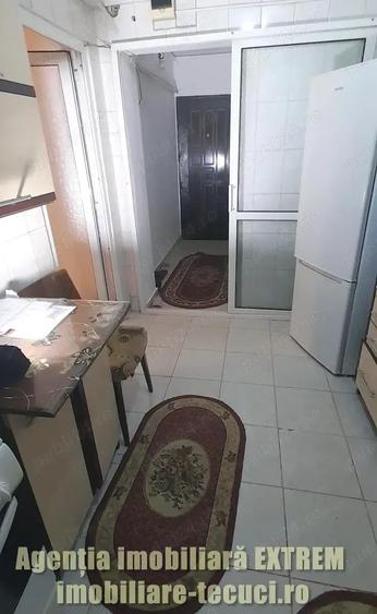 Apartament cu 3 camere, 53 mp, in Tecuci zona Liceului Agricol - 9