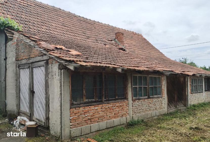 Casa veche din 1955 si teren intravilan 6153 mp, Sinersig,Jud Timis - 6