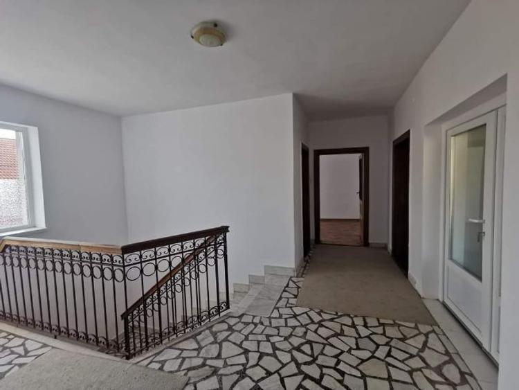 Casă de vânzare pentru investitori  - 4