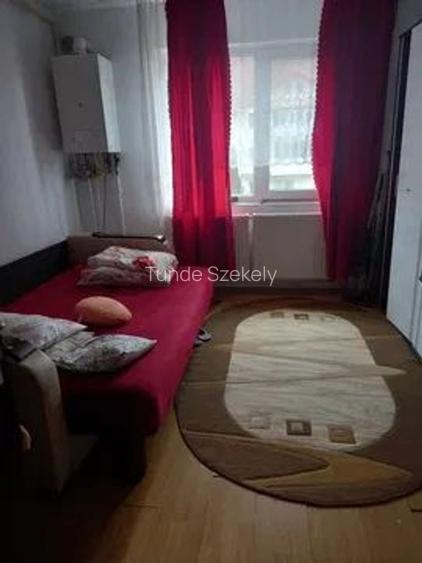 Apartament 1 camere, etaj intermediar, zona Apartament 1 camere, etaj intermediar, zona