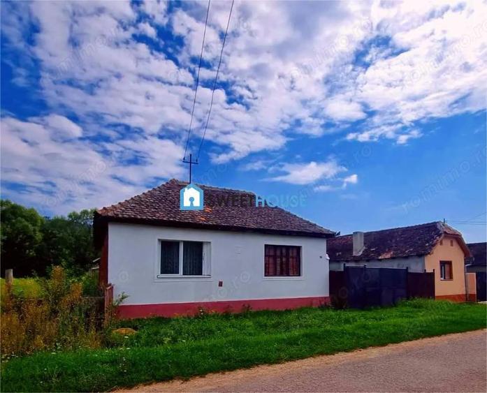 Casa de vanzare cu 3 camere in Jibert judetul Brasov - 3