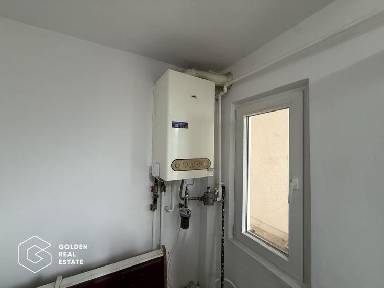 Casa pretabila pentru uz comercial/rezidential, teren 290 mp,  zona Cocorilor - 13