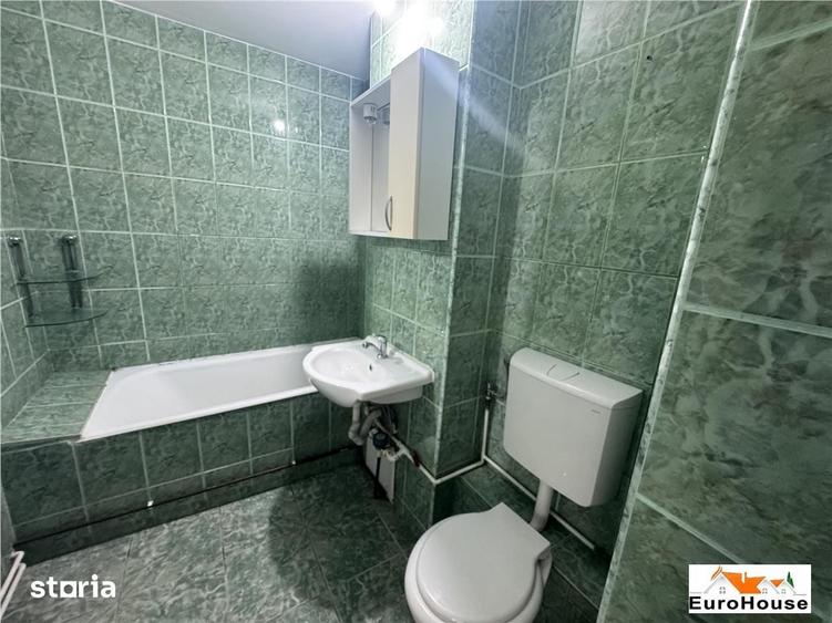 Apartament cu 2 camere în Cetate