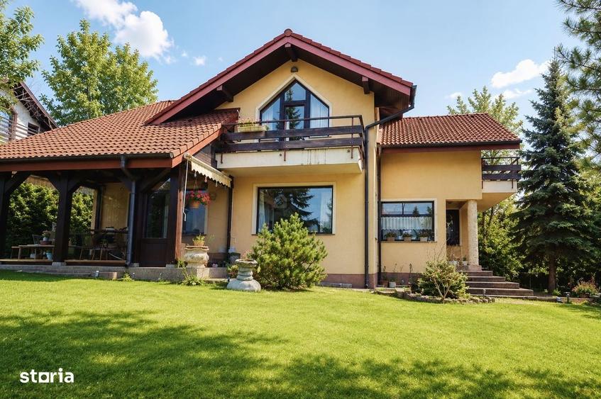 Casă cu 4 camere în Păun
