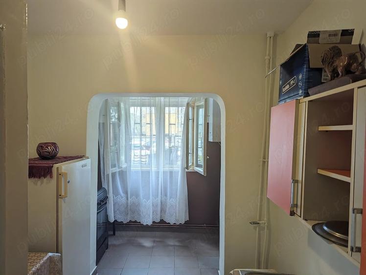 Garsonieră decomandată în Crihala
