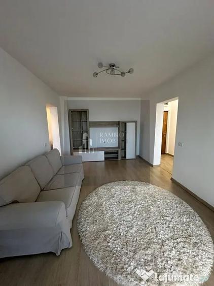 Apartament cu 2 camere semidecomandat în Giurgiului