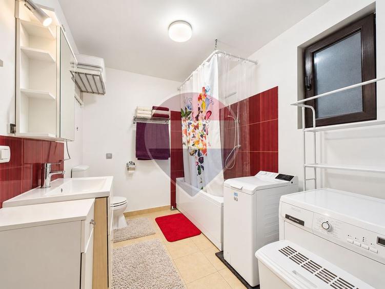 Duplex cu 4 camere cu Teren 108 Mp în Central