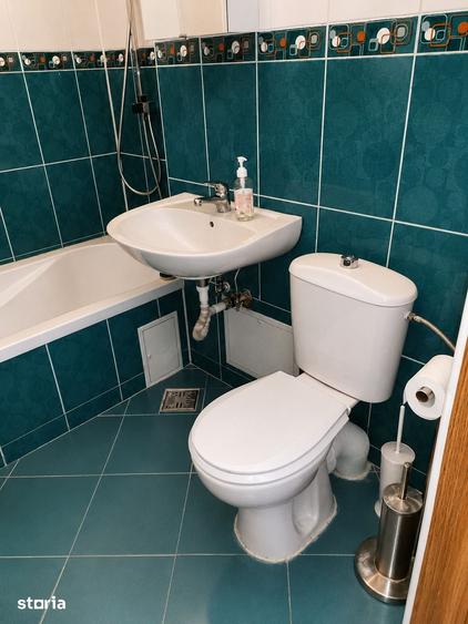 Apartament cu 2 camere semidecomandat în Pajura