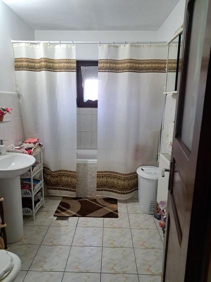 Garsonieră decomandată în Ostroveni