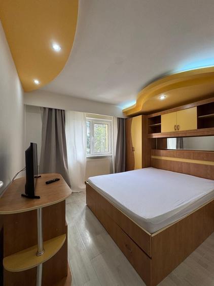 Apartament cu 2 camere decomandat în Eremia