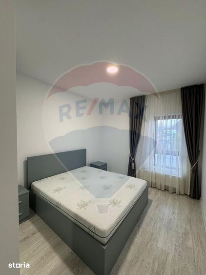 Apartament cu 3 camere de inchiriat in zona 1 Mai - 12