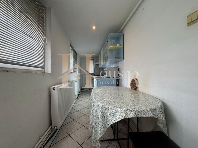 Apartament cu 2 camere decomandat, mobilat în Lipovei