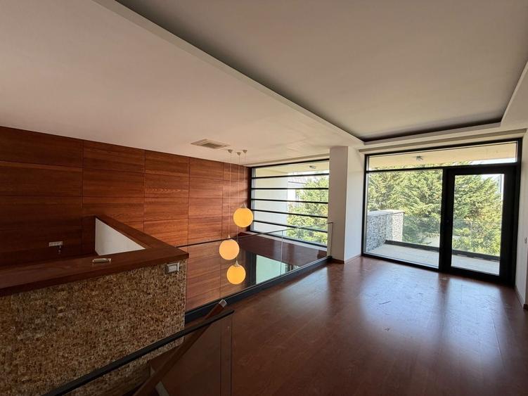 Casă individuală cu 4 camere cu Piscina în Pipera