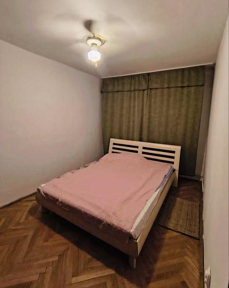 Apartament cu 3 camere semidecomandat în Simion Bărnuțiu