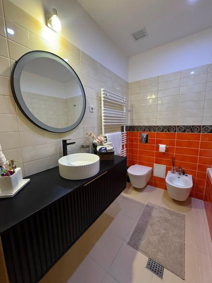 Apartament cu 3 camere decomandat în Pipera