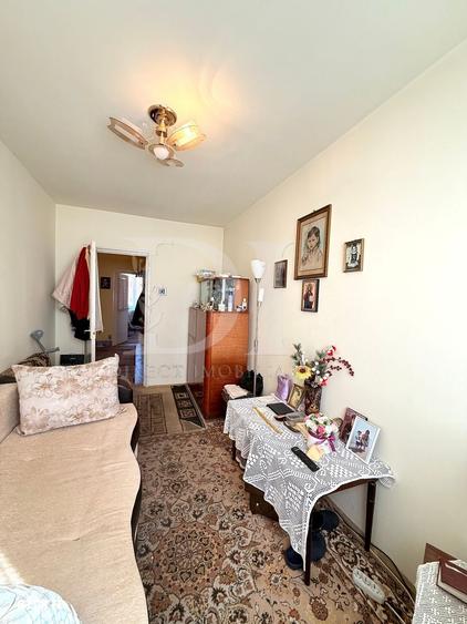 Apartament decomandat / etaj intermediar / Zona Grigorescu - 4