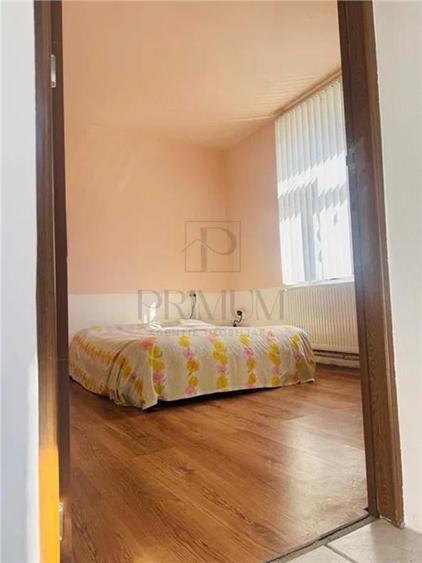 Apartament cu 3 camere decomandat, mobilat în Elisabetin