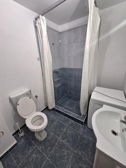 Garsonieră decomandată în Complex Studențesc