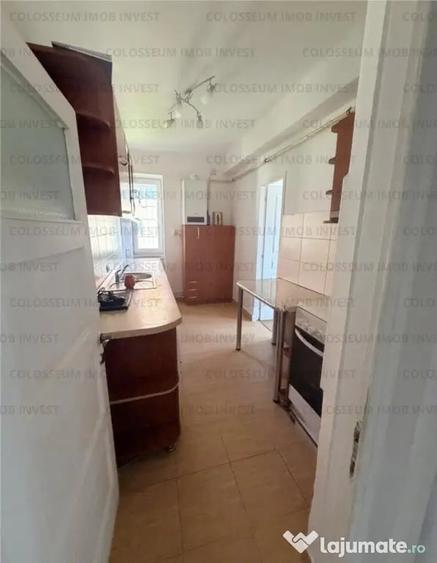 Apartament cu 2 camere decomandat în Centrul Civic