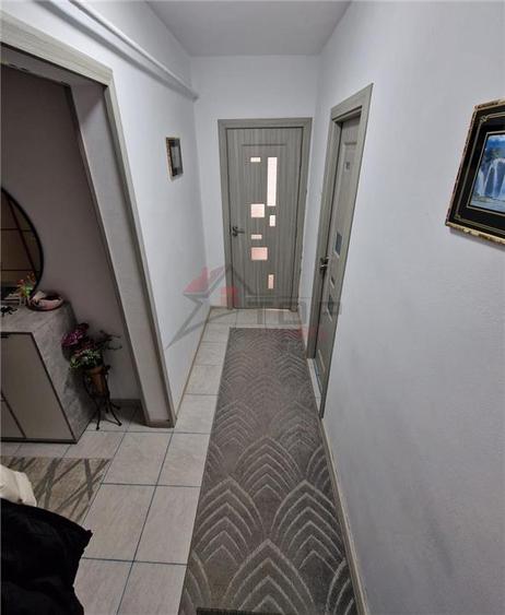 Apartament cu 2 camere decomandat în Mircea cel Bătrân