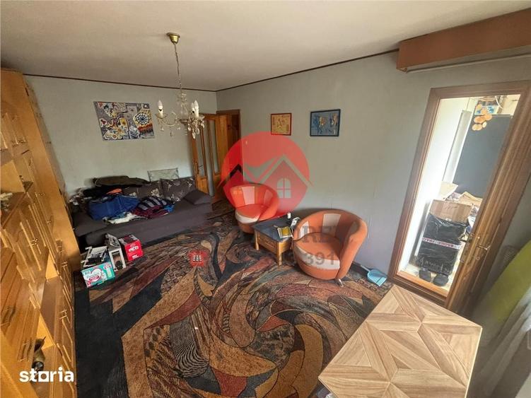 Apartament cu 2 camere decomandat în Baia