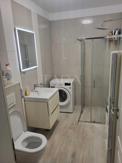 Apartament cu 2 camere decomandat, mobilat în Vest