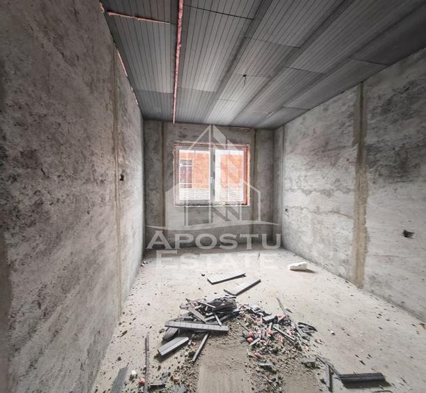 Duplex cu 3 camere cu Canalizare în Șag