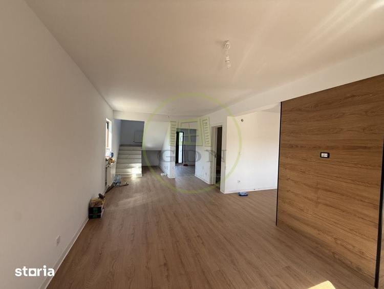 Casă cu 4 camere cu Teren 650 Mp în Rovine