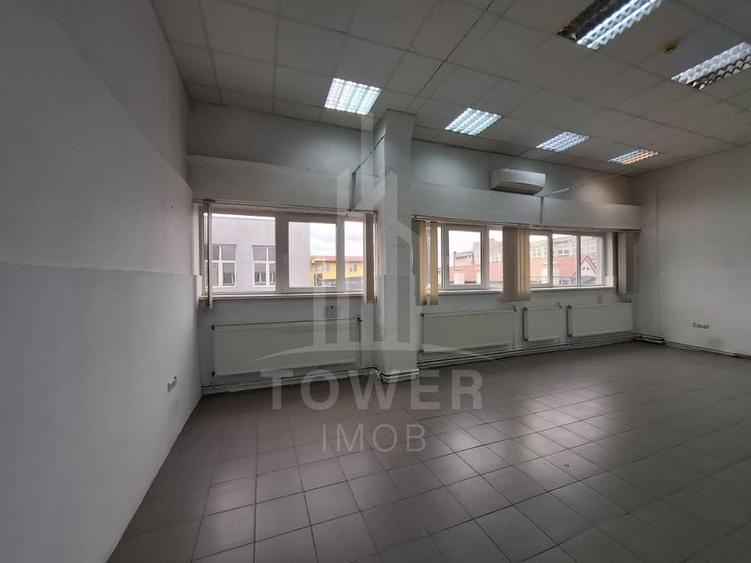 Hală de producție / depozitare – 1.300 mp utili, etaj 1, zona centrala - 10