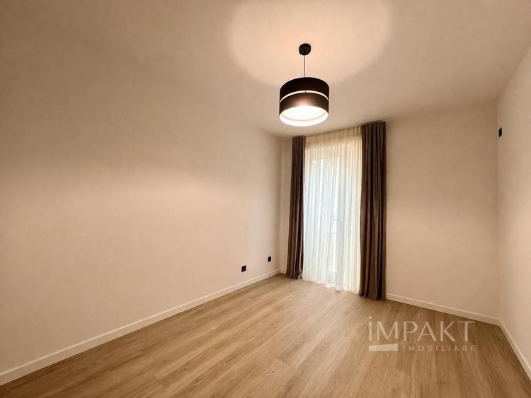 Apartament ultrafinisat cu terasa si view - 5