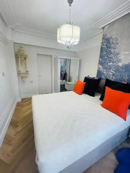 Apartament deosebit 4 camere Pia?a Romana, renovat mobilat nou, design premium - 5