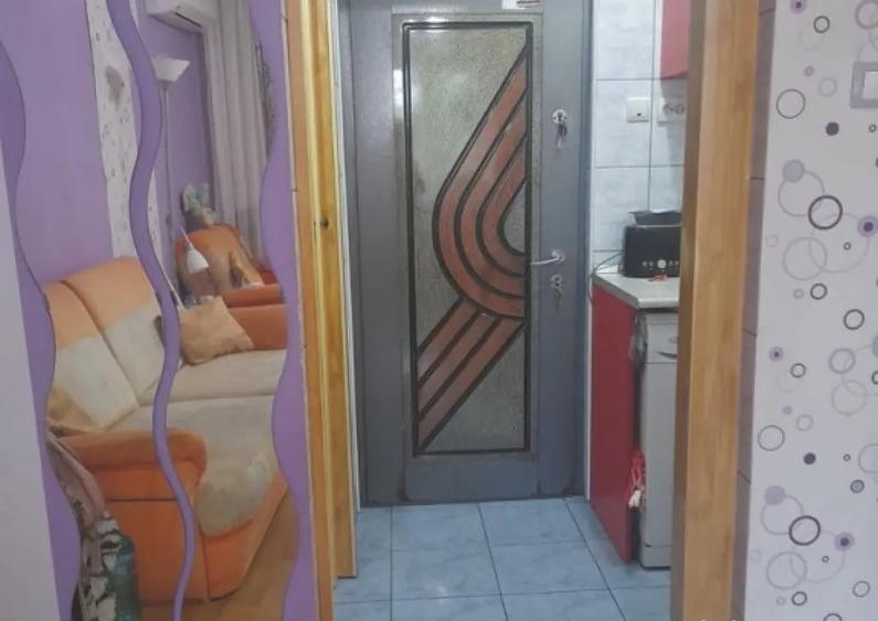 Aparatorii patriei oltenitei confort 2 etaj 1 - 2