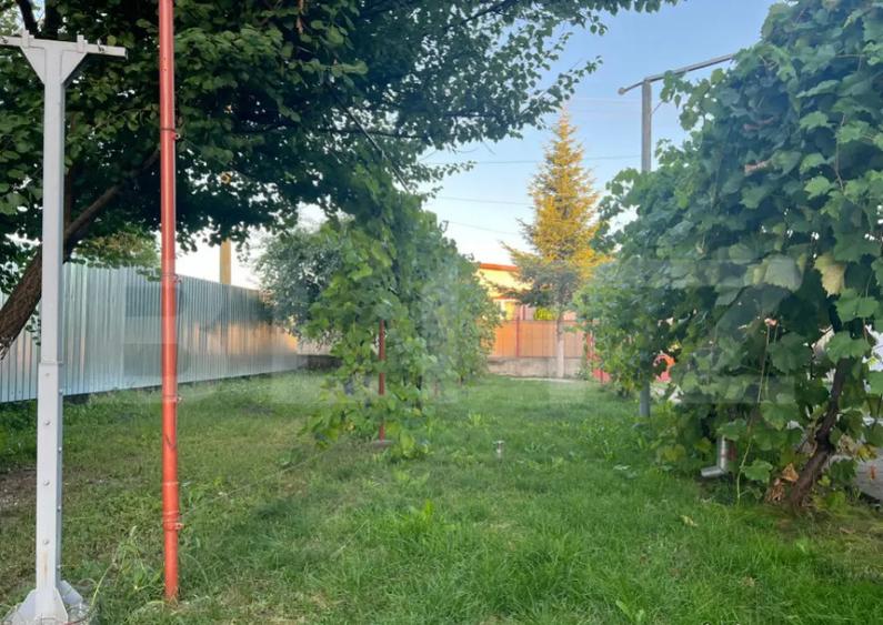 Casa cu teren in Criste?ti, 1.414?m2 pre? negocia - 2