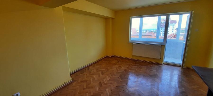 De vanzare apartament 4 camere, Targu-Mures, Ultracentral - 1